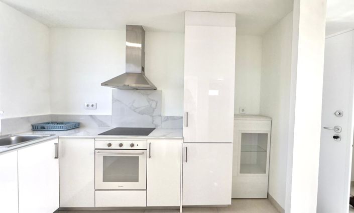 Image No.33-2 Bed House for sale
