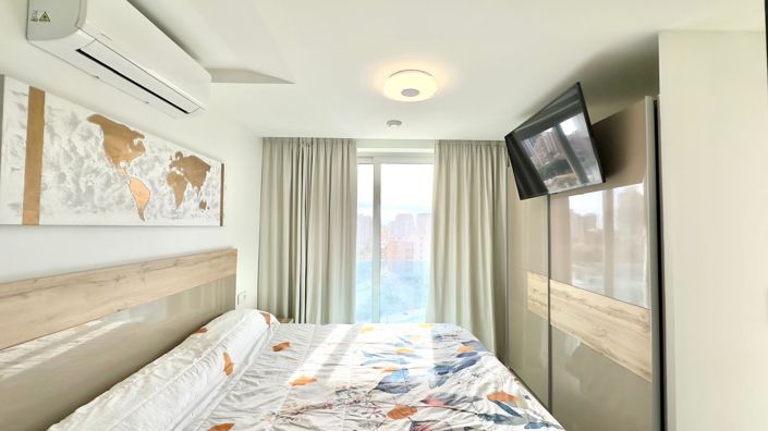 Image No.9-2 Bed House for sale