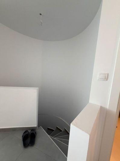 Image No.17-2 Bed House for sale