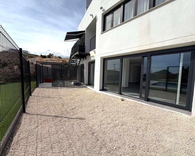 Image No.19-2 Bed Apartment for sale