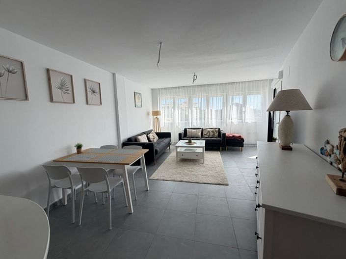 Image No.22-2 Bed House for sale