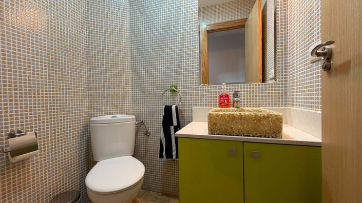 Image No.19-3 Bed House for sale