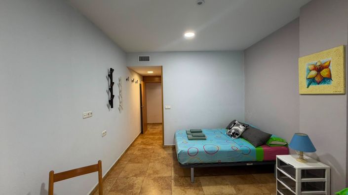 Image No.24-3 Bed House for sale