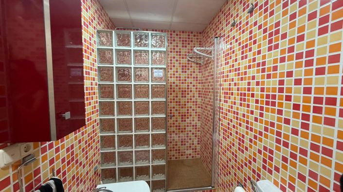 Image No.27-3 Bed House for sale