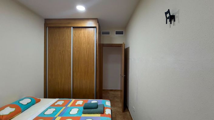 Image No.29-3 Bed House for sale