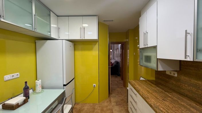 Image No.9-3 Bed House for sale