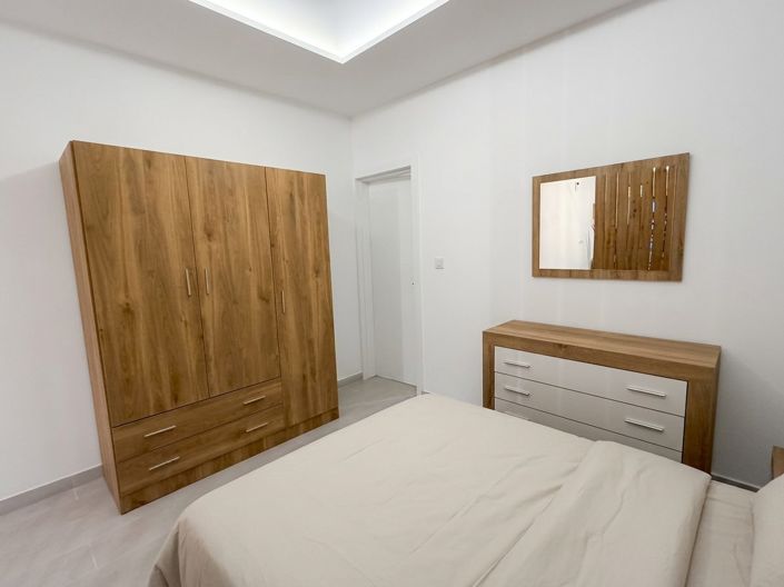 Image No.12-1 Bed Apartment for sale