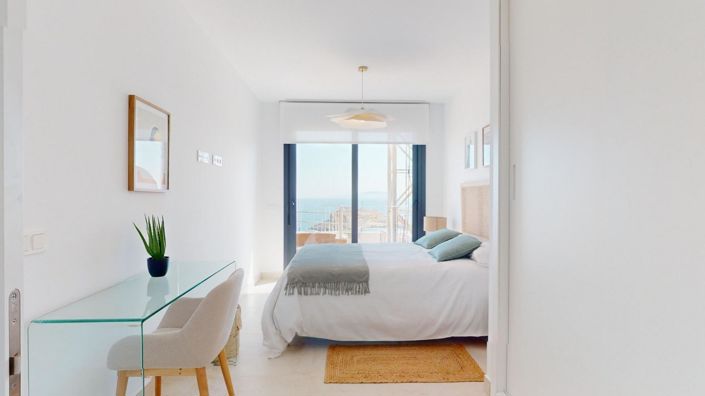 Image No.22-2 Bed Apartment for sale