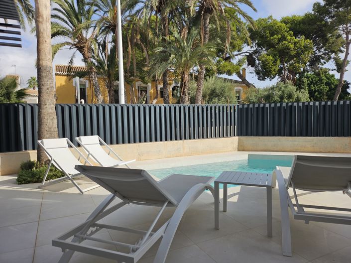 Image No.30-4 Bed House for sale