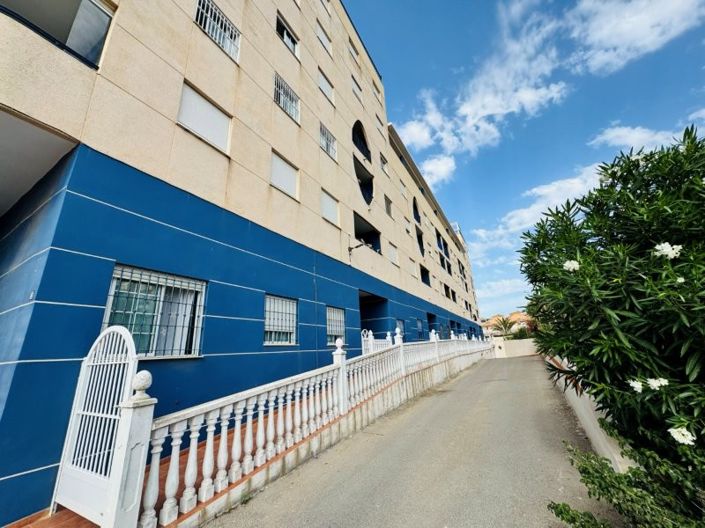 Image No.11-3 Bed Property for sale