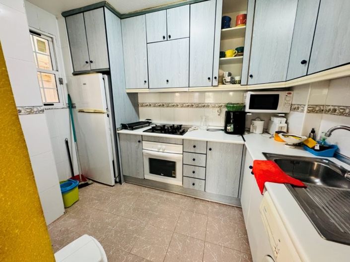 Image No.16-3 Bed Property for sale