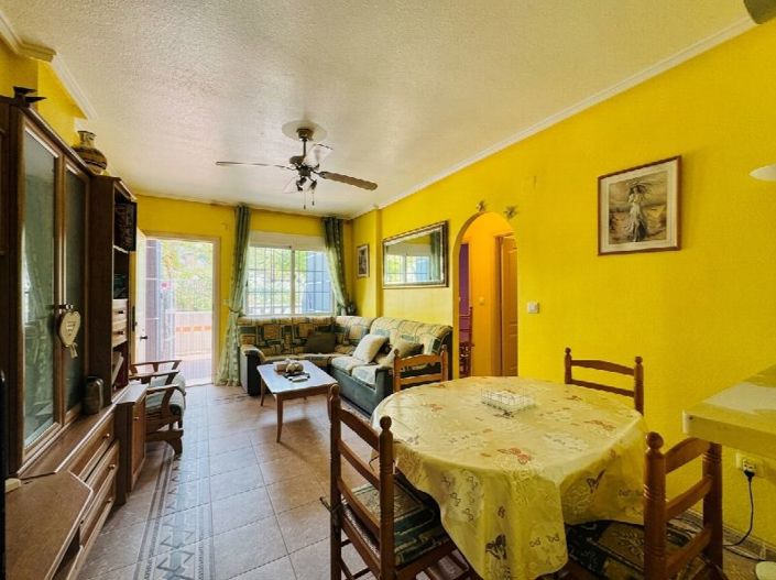 Image No.5-3 Bed Property for sale