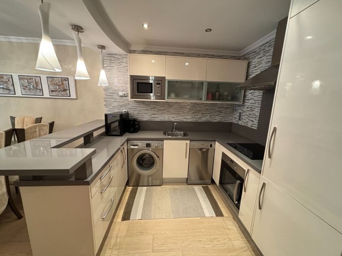Image No.19-2 Bed Property for sale