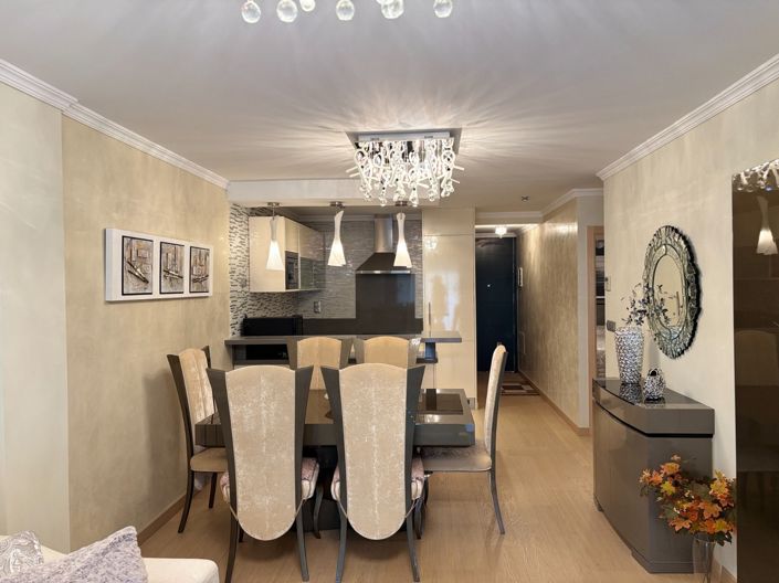Image No.21-2 Bed Property for sale