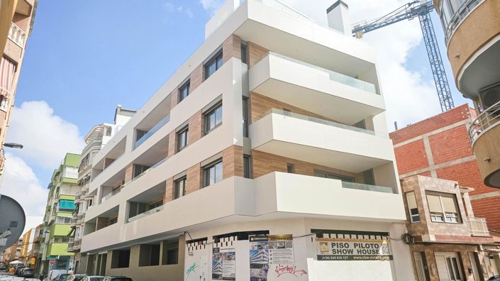 Image No.19-1 Bed Property for sale