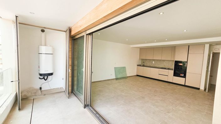 Image No.4-1 Bed Property for sale