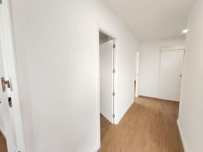 Image No.35-3 Bed Property for sale