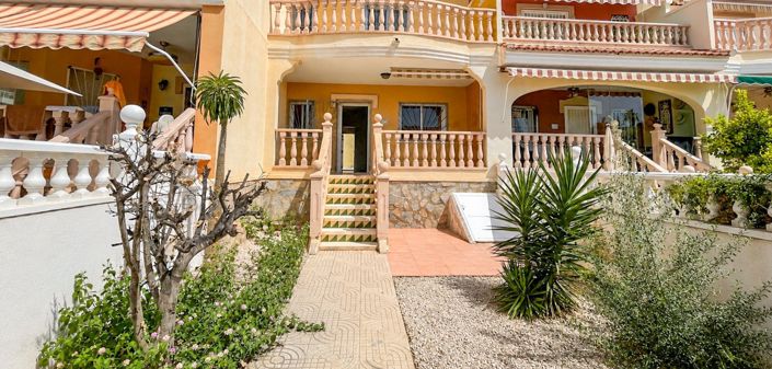Image No.2-3 Bed Townhouse for sale