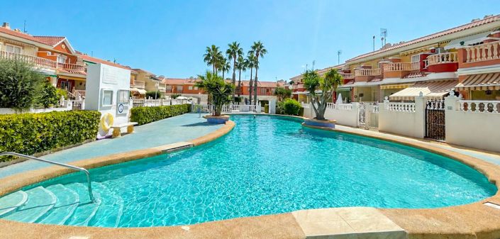 Image No.3-3 Bed Townhouse for sale