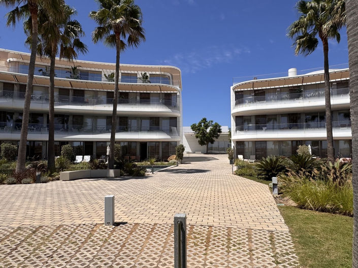 Image No.21-2 Bed Apartment for sale