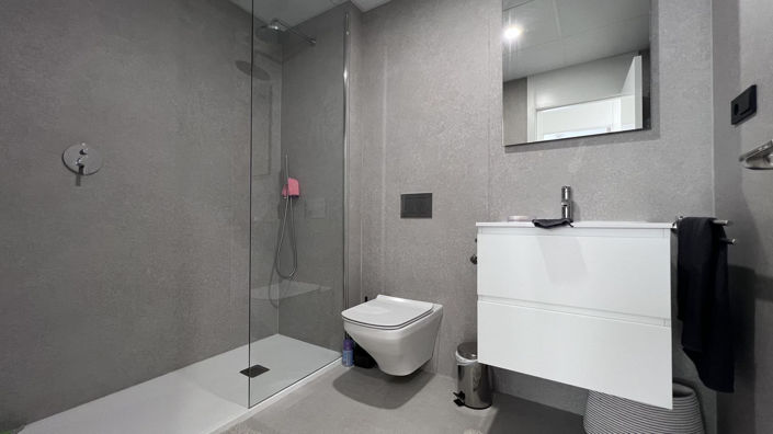 Image No.16-3 Bed Apartment for sale