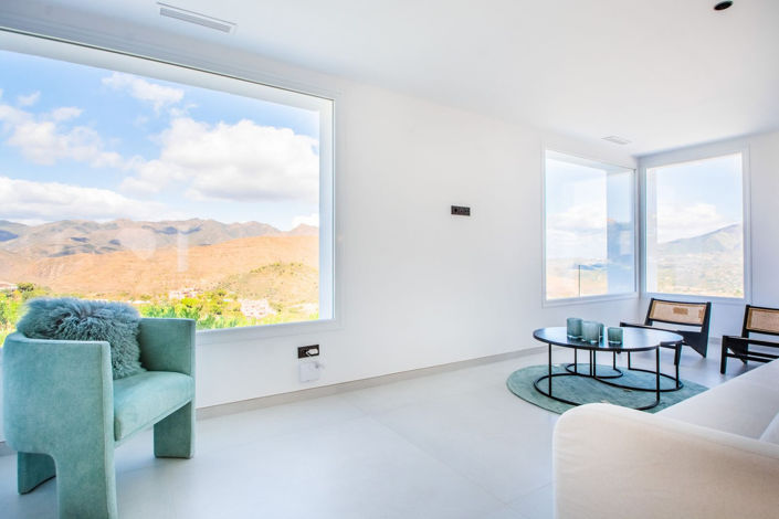 Image No.6-4 Bed Villa for sale
