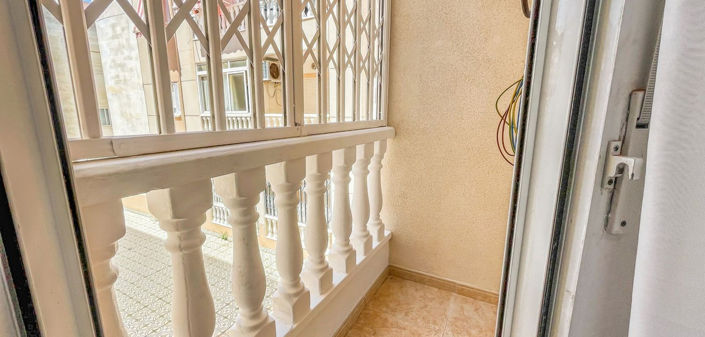 Image No.19-2 Bed Apartment for sale