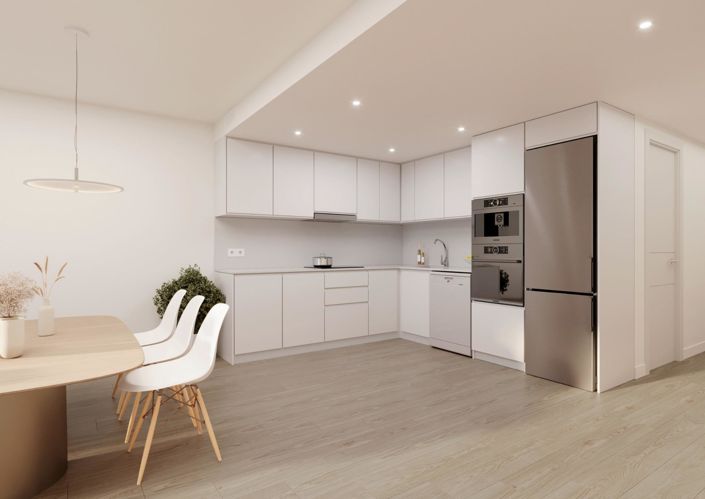 Image No.12-3 Bed Property for sale