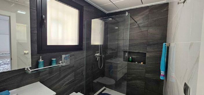 Image No.17-3 Bed Villa for sale