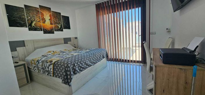 Image No.24-3 Bed Villa for sale