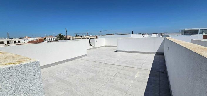 Image No.28-3 Bed Villa for sale