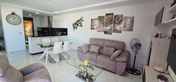Image No.9-3 Bed Villa for sale