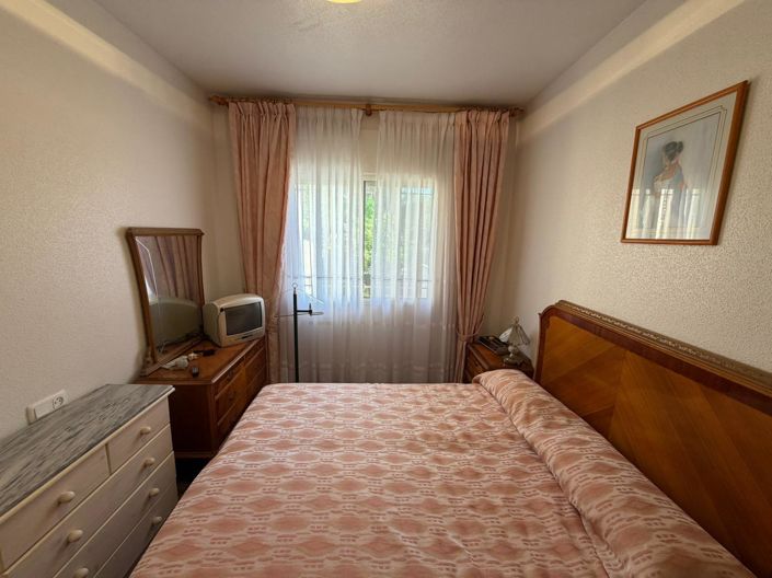 Image No.36-5 Bed Property for sale
