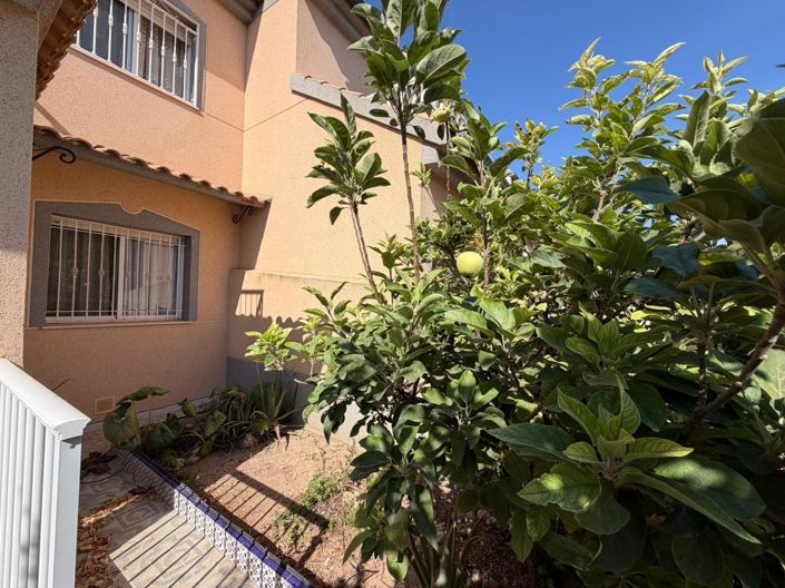 Image No.4-5 Bed Property for sale