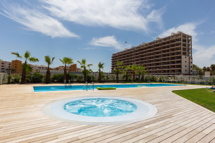 Image No.28-2 Bed Property for sale