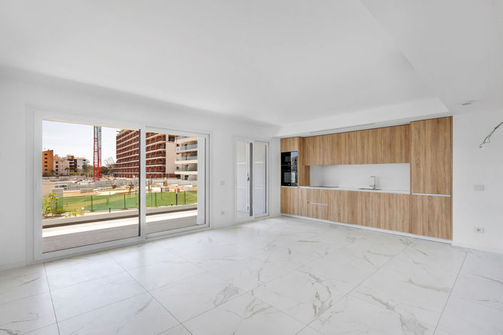Image No.3-2 Bed Property for sale