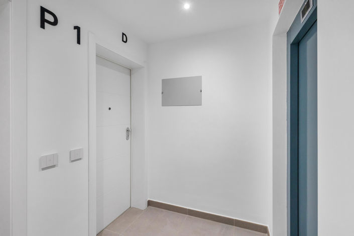Image No.31-2 Bed Property for sale