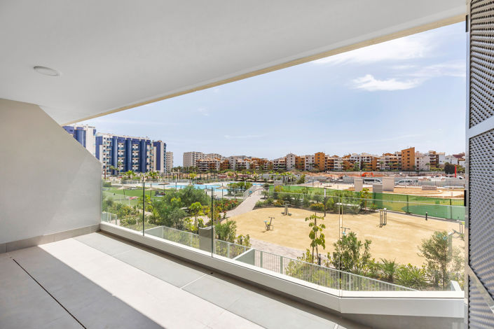 Image No.9-2 Bed Apartment for sale