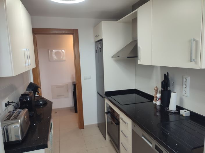 Image No.13-2 Bed Property for sale