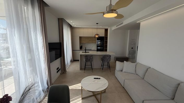 Image No.10-2 Bed House for sale