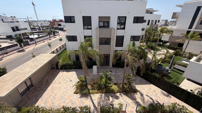 Image No.22-2 Bed House for sale