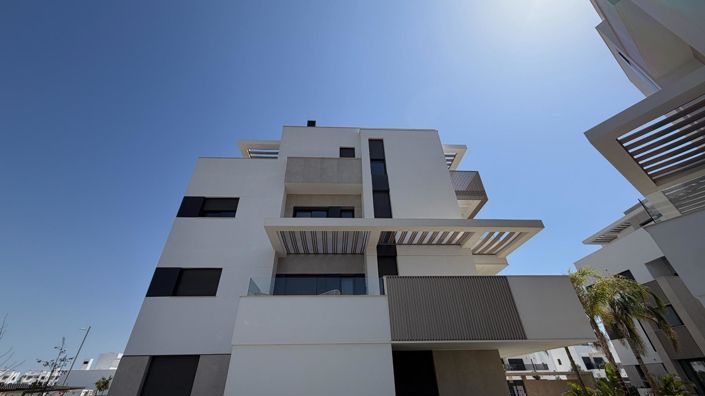 Image No.27-2 Bed House for sale
