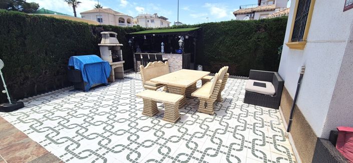 Image No.9-4 Bed Villa for sale