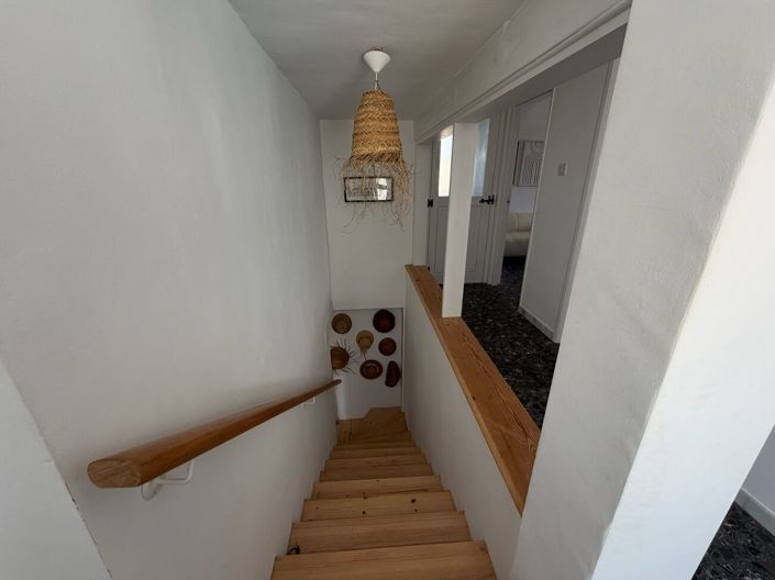 Image No.23-5 Bed House for sale