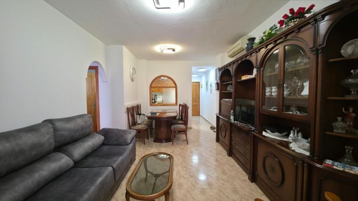 Image No.13-3 Bed House for sale