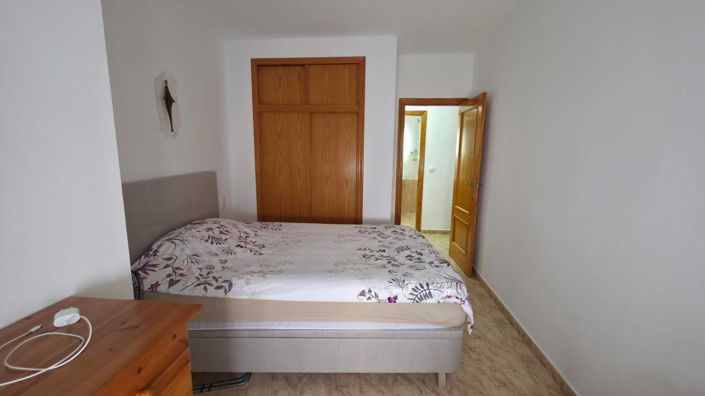 Image No.23-3 Bed House for sale
