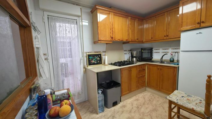 Image No.4-3 Bed House for sale