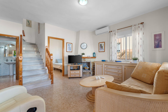Image No.7-3 Bed House for sale