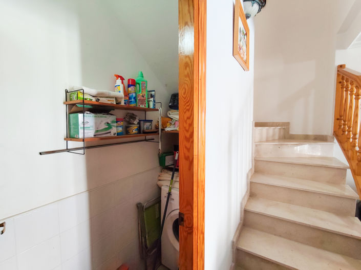 Image No.14-2 Bed Townhouse for sale