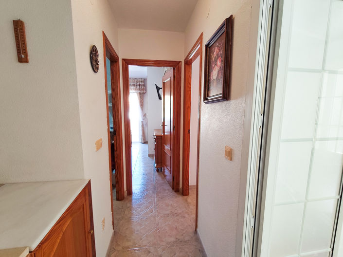 Image No.18-2 Bed Townhouse for sale
